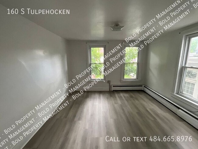 Photo - 160 S Tulpehocken St