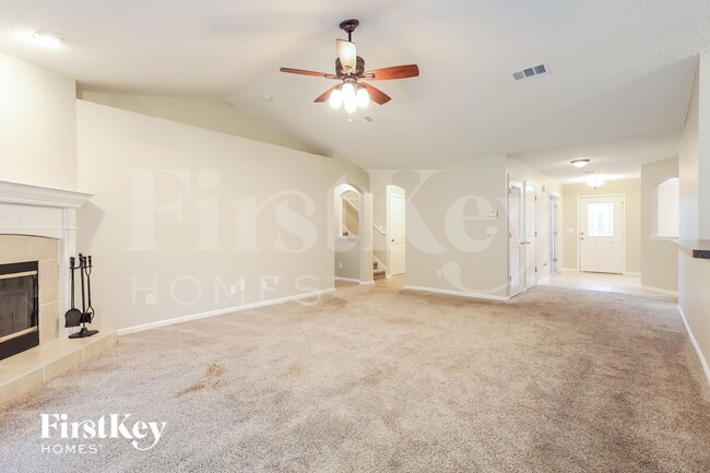 Photo - 2447 Royal Pointe Dr