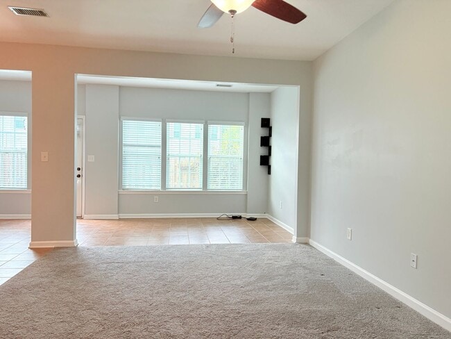 104 Riva Ct