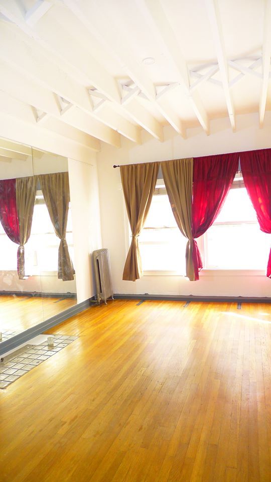 Photo - 2121 James M Wood Blvd Unidad 310