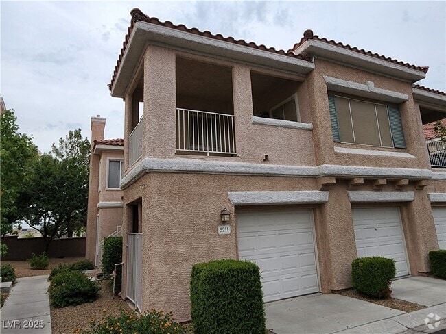 Building Photo - 251 S Green Valley Pkwy Unit 5221 Rental
