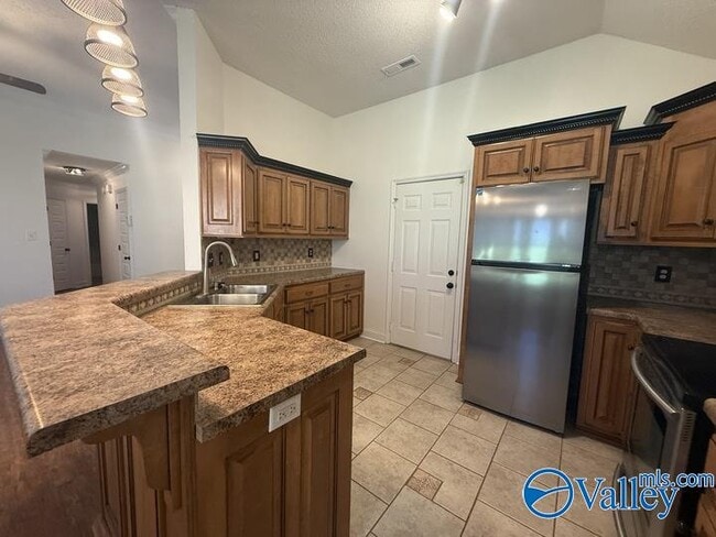 Photo - 104 Cypress Creek Dr