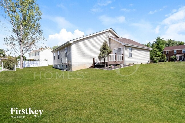 1121 Running Waters Dr