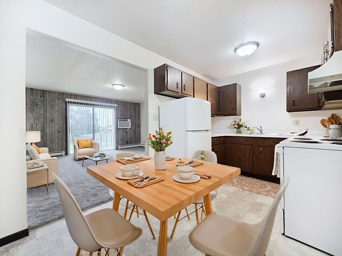 Park Apartments - 516 - Park Apartments - 516