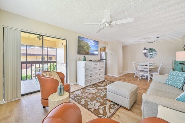 Photo - * Renovated 1/1 Condo ~ Annual Lease, Whis... Unit 107