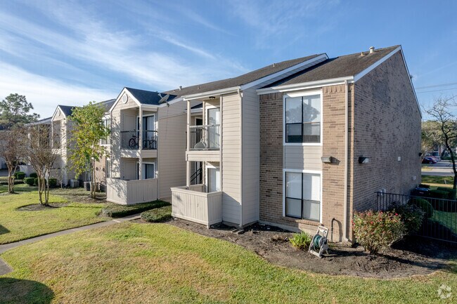 Fairway Square - Fairway Square