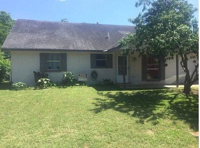 Photo - 430 E Mally Blvd