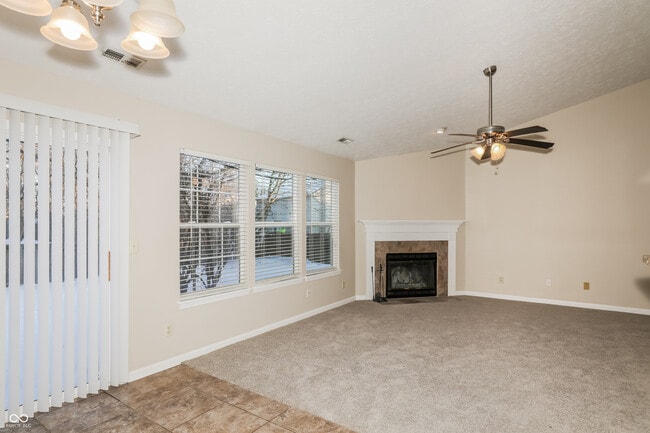 Photo - 2011 Lohr Dr