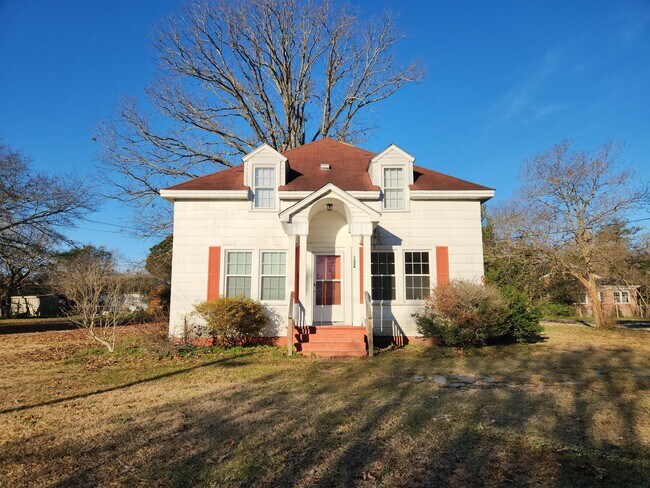 Photo - 132 Euclid St House