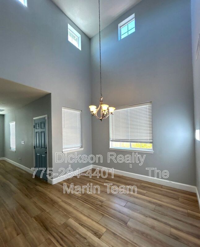 Photo - 2065 Long Hollow Dr