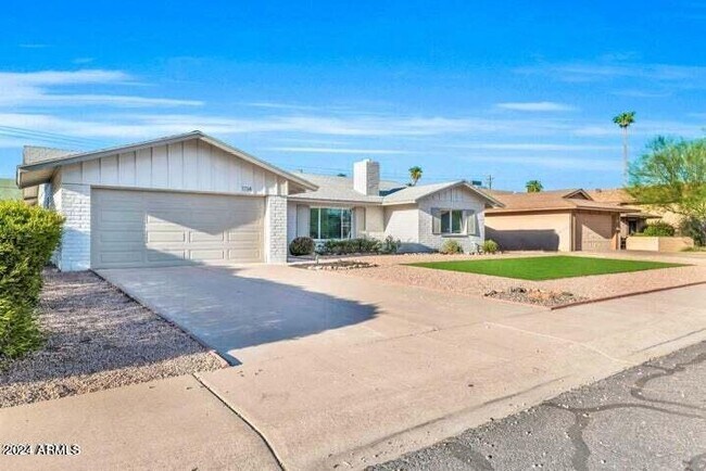 Photo - 1734 E Laguna Dr