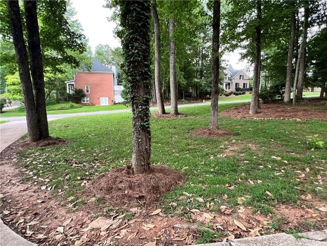 Photo - 5035 Hamptons Club Dr