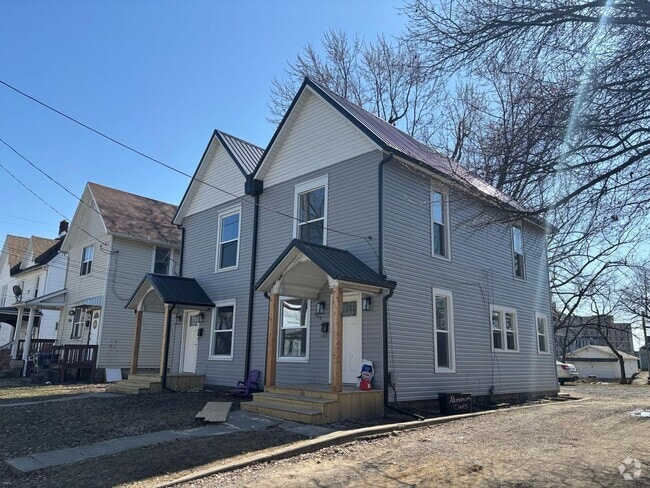 Building Photo - Wayne St W 905-907 Unit Wayne St W 905 Rental