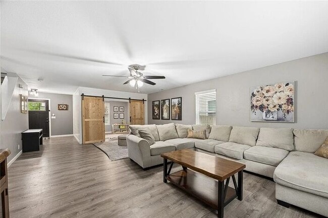 Photo - Beautiful Updated 5 Bedroom Home in Graham!