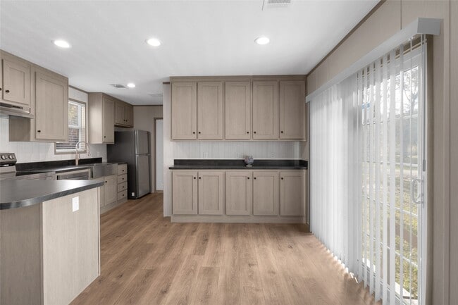 Photo - 1300 Campbell Acres Rd