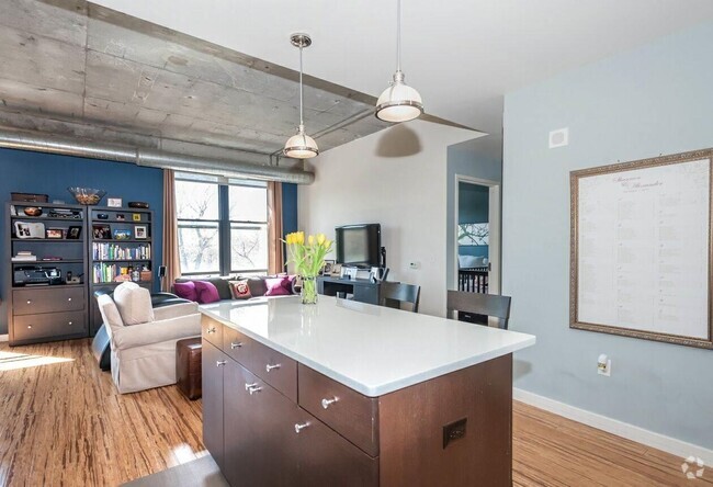 Building Photo - 232 Pavonia Ave Unit # 322 Rental