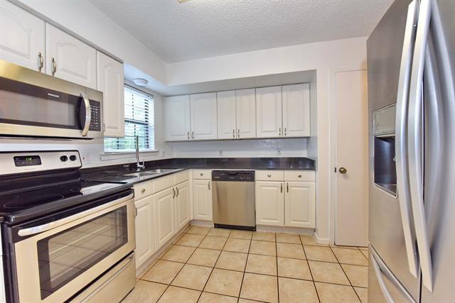 Photo - 4033 Gilbert Ave Unit 210