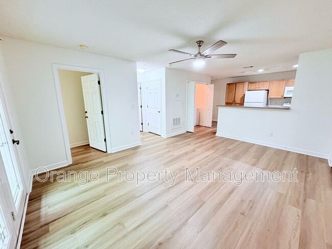 Photo - 201 Harts Cove Way