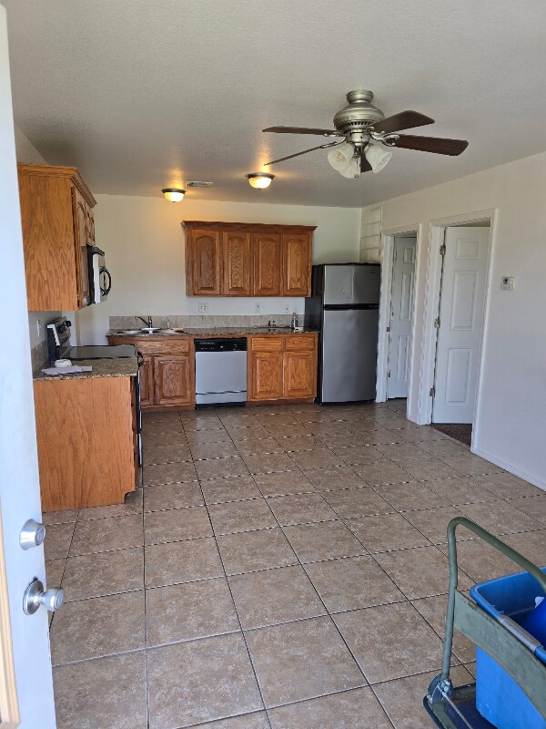 Photo - 63060 E 285 Ct Unit B