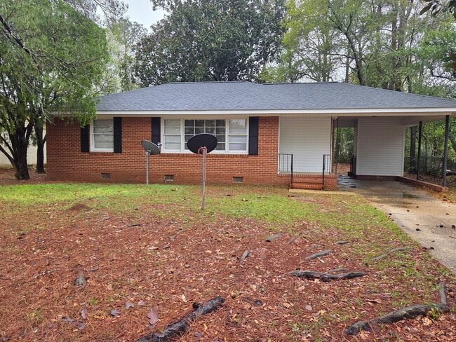 Building Photo - 1704 Greenvale Rd