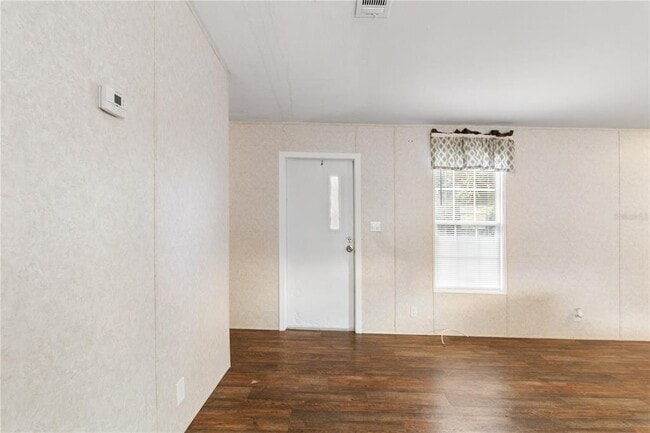 Photo - 419 N Chestnut Rd