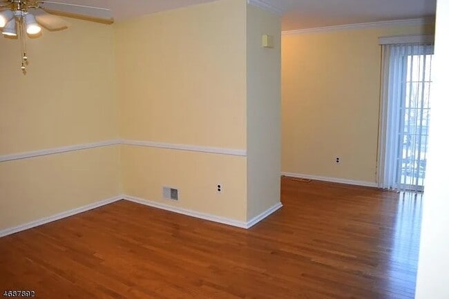 Photo - 65 Jamestown Rd Unit 65 Jamestown Road