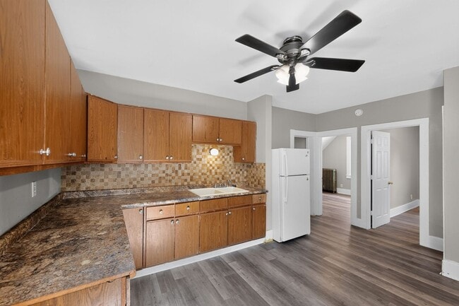 3045 Dr. William Finlayson St