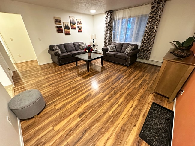 Photo - 222 W 13th Ave