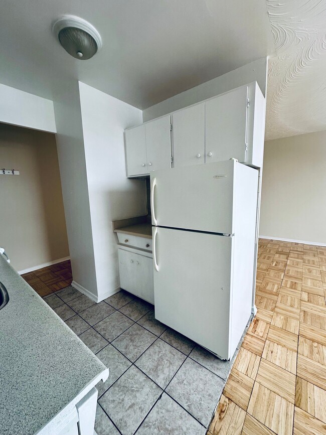 Photo - WESTLAW APARTMENTS