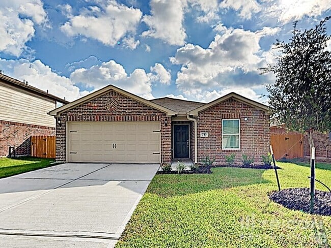 Building Photo - 733 Totem Trail Dr Rental