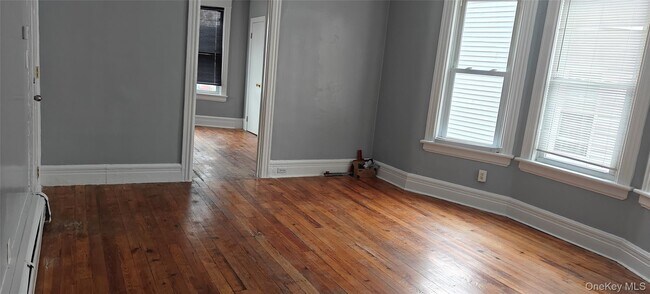 Photo - 104 Winnikee Ave Unit 3