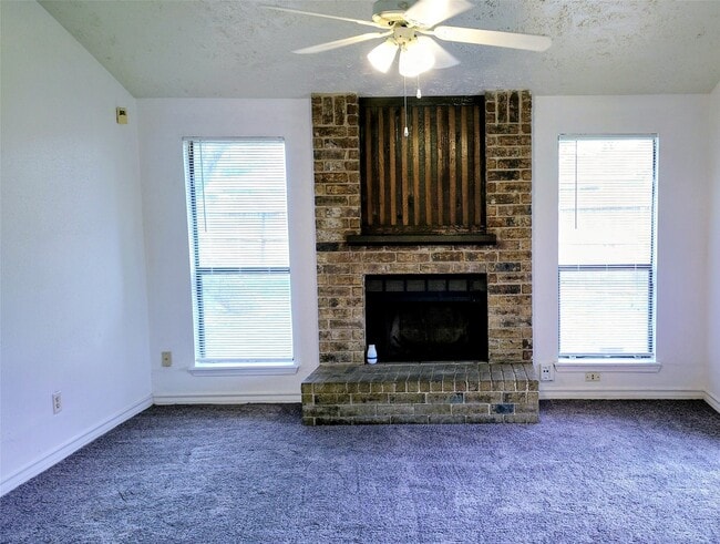 Photo - 10150 Valley Club Dr