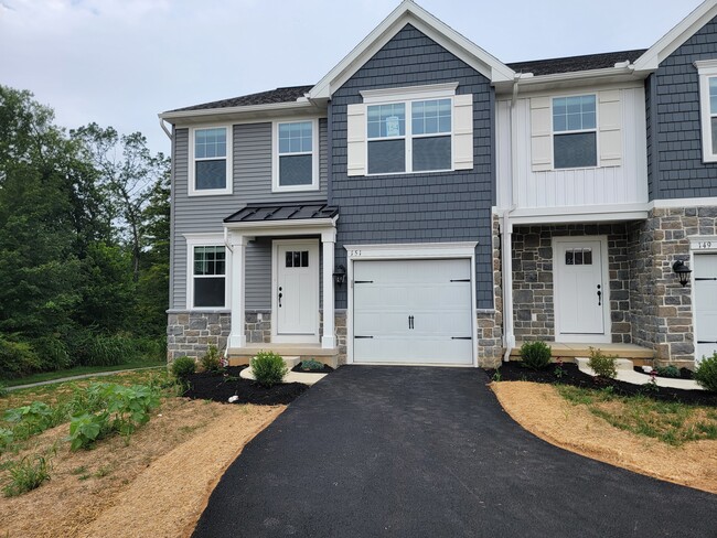 Building Photo - 151 Beech Tree Ct Rental