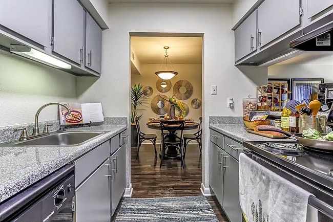 Photo - 2 bed ONLY - $1,235! Unidad 24B2