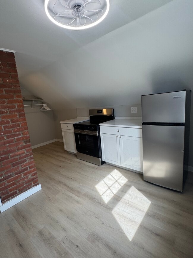 10-12 Garden St Unit 12