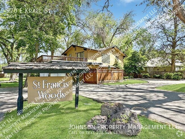 Building Photo - 970 E Krall St Rental