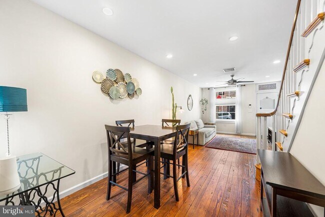 Photo - 1511 Earl St