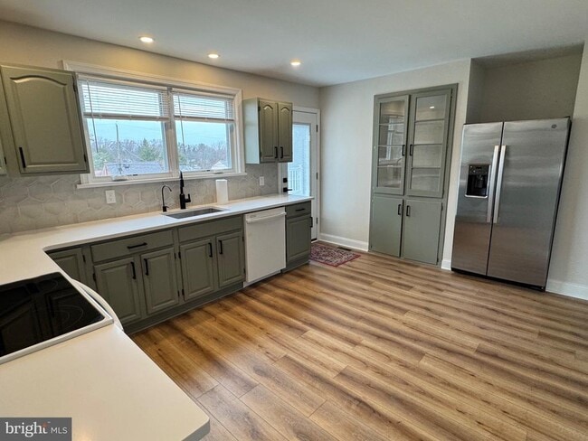 Photo - 36 Gravel Hill Rd
