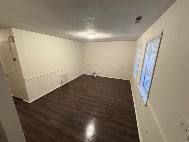 Photo - 122 Carriage Pl Unit Apt 1