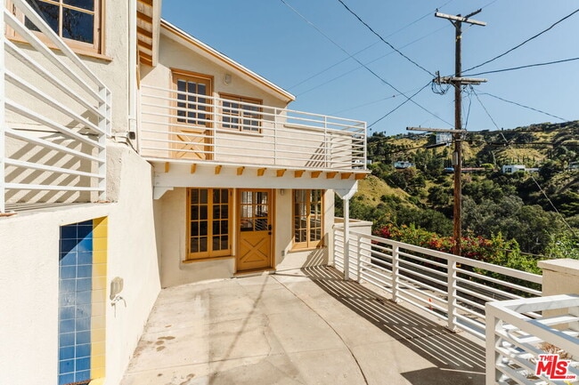 Photo - 8186 Gould Ave