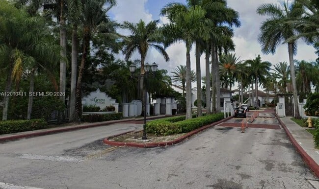Building Photo - 4629 NW 97th Ct Unit 16