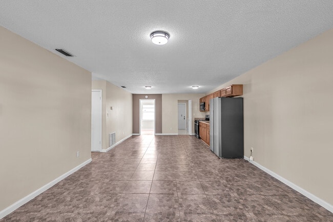 Photo - 2809 Jefferson Pky Unit B