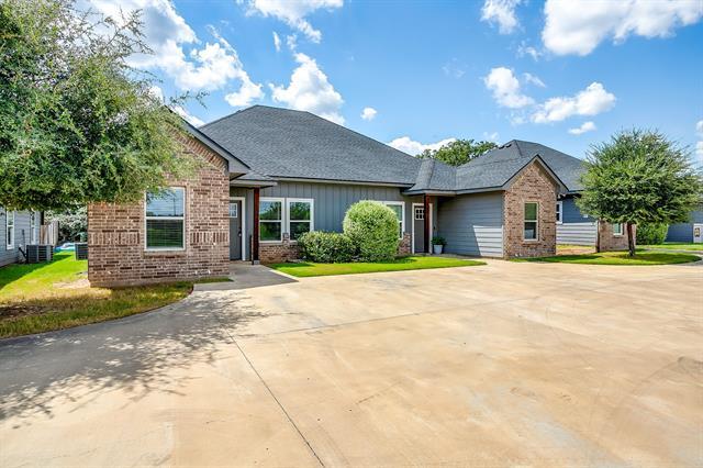 Photo - 2706 James Rd