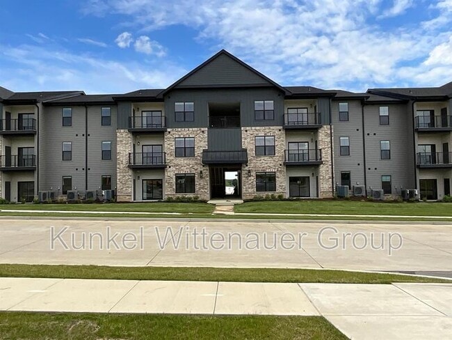Photo - 96 Magnolia Dr Unidad Apt 2113