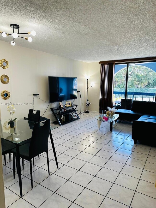 Photo - 9460 Fontainebleau Blvd Unit 223