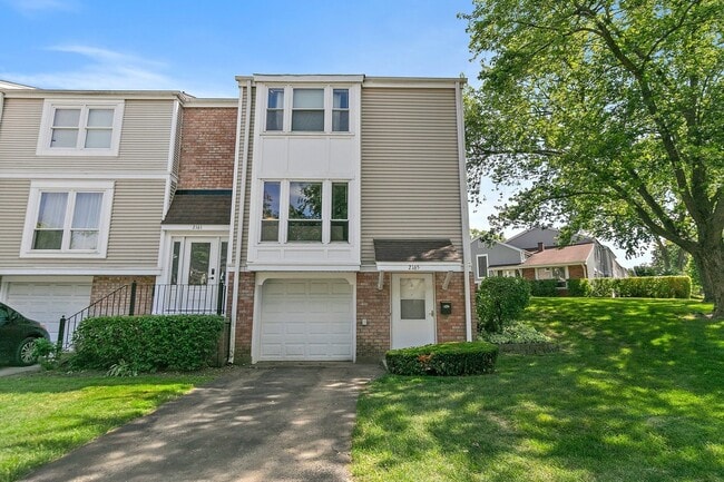 Building Photo - 2165 Greystone Pl Rental