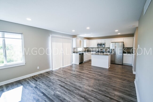 Photo - 1007 Warren St