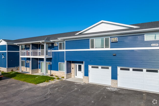 Photo - Bay Pointe Apartments