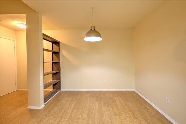 Photo - 9009 Richmond Ave. Unit 607