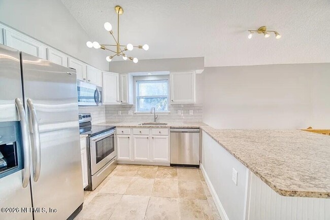 Photo - 259 Riberia St